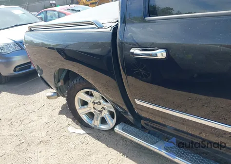 2015 Ram 1500 Laramie Limited из США, поврежденный, VIN 1C6RR7PT9FS515945